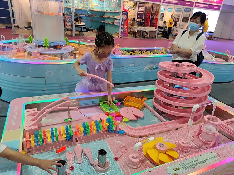 본홍 최고급 놀이공원 제품 워터 플레이 키즈 테이블 실 - Kids Outdoor Water Play Table 리뷰 및 가격